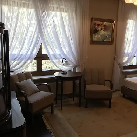 Aquarius Apartment